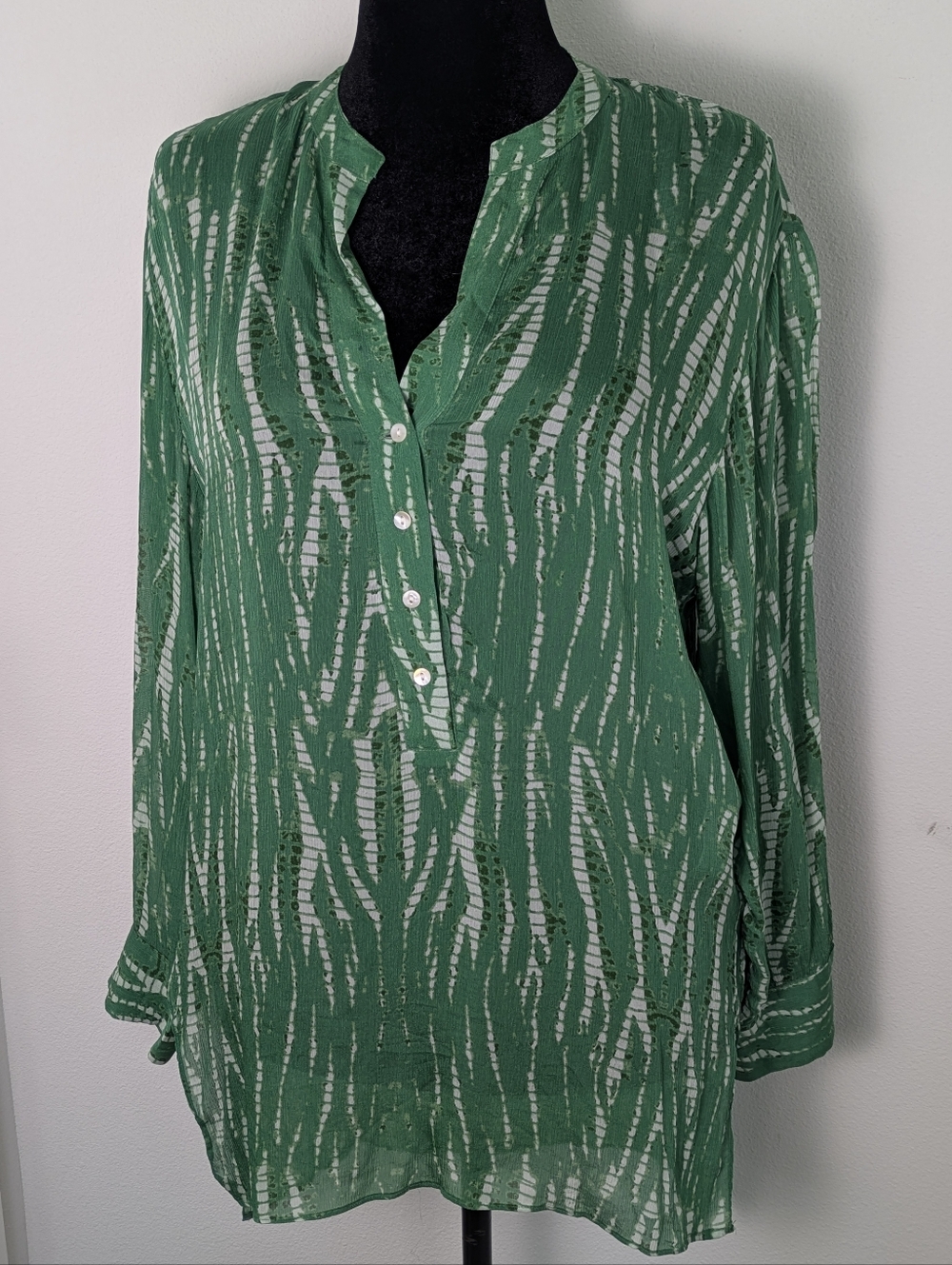 Zara Sheer Through Cover Up Top Blouse Green Swimwear Long Sleeve Size S/M EUC